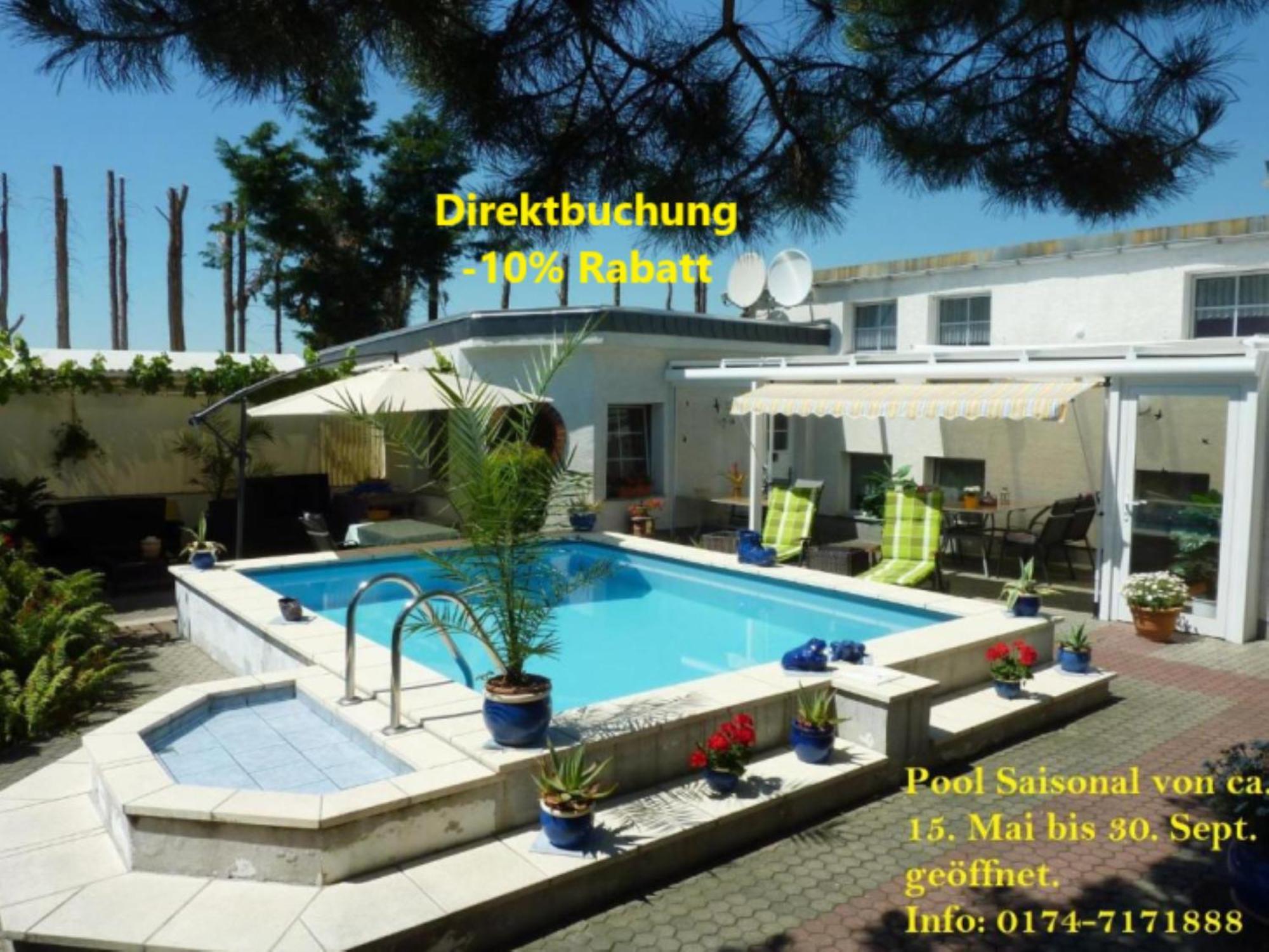Pension Muench "Am Anger" Neuseusslitz Экстерьер фото